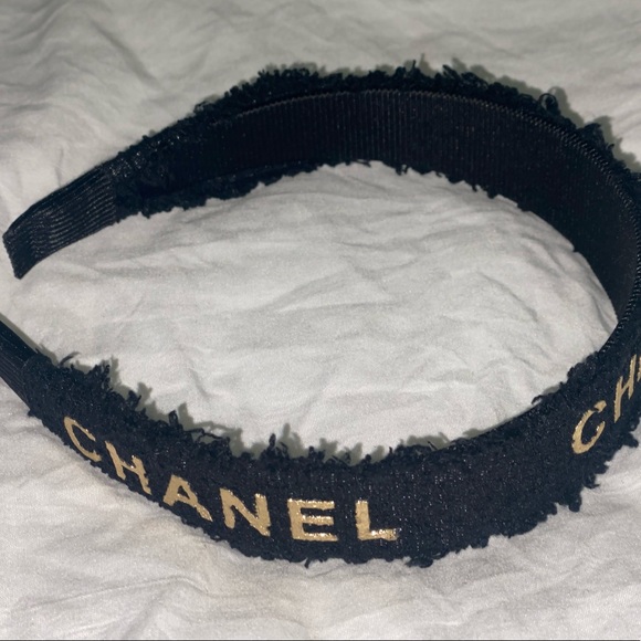 Cute Headband 💞 - Picture 3 of 8